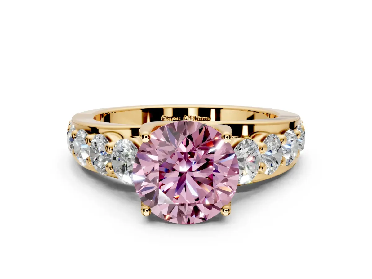 Solitaire Engagement Ring Setting for Fancy Pink Round Cut Center with Graduated Shared Prongs and Prong Head in Yellow Gold