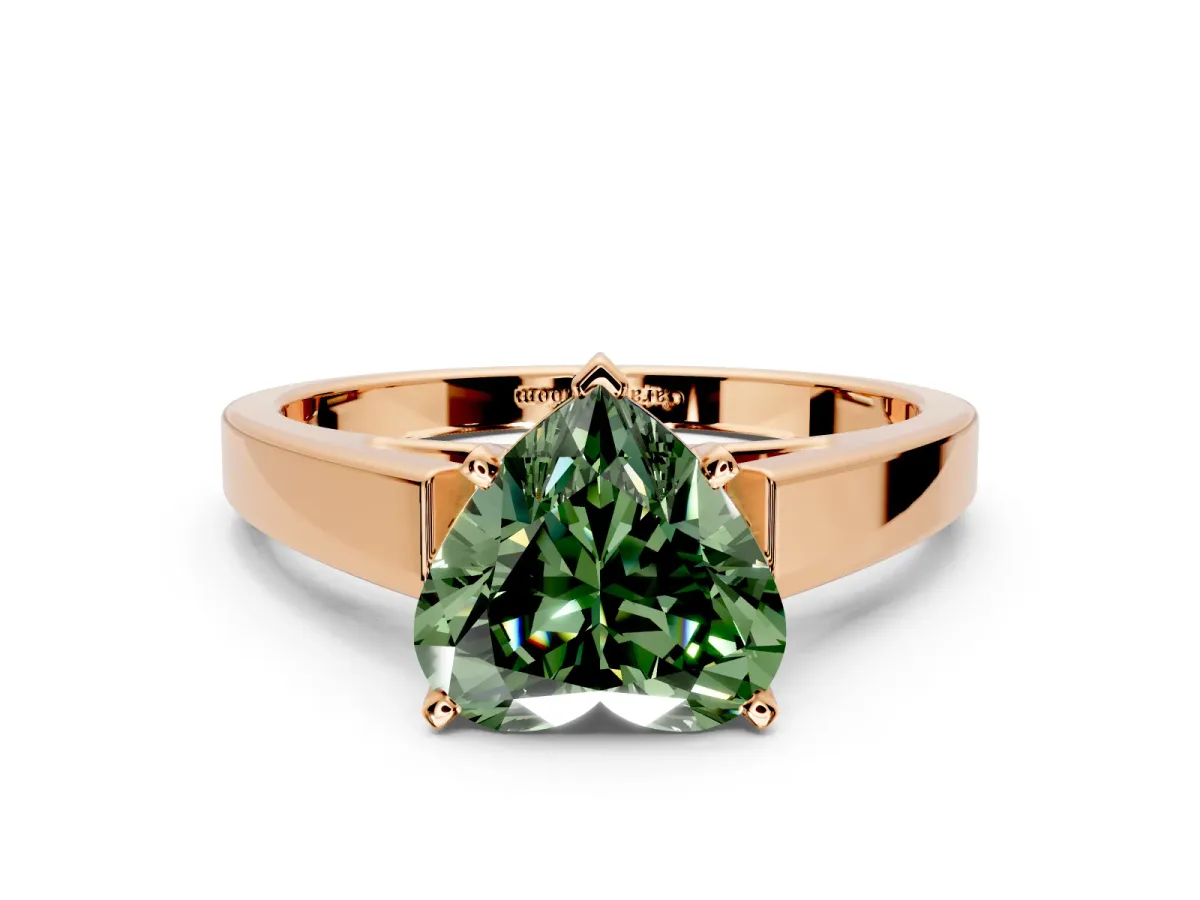 Solitaire Engagement Ring Setting for Fancy Green Heart-Shaped Center with Tapered Split Shoulders and Prong Head in Rose Gold