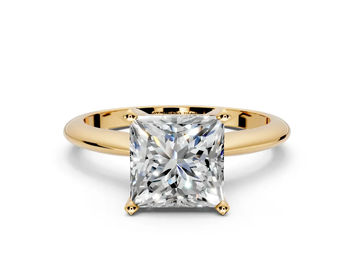 Solitaire Engagement Ring Setting for Princess Cut Center with Knife Ridge Band and Claw Prong Head in Yellow Gold