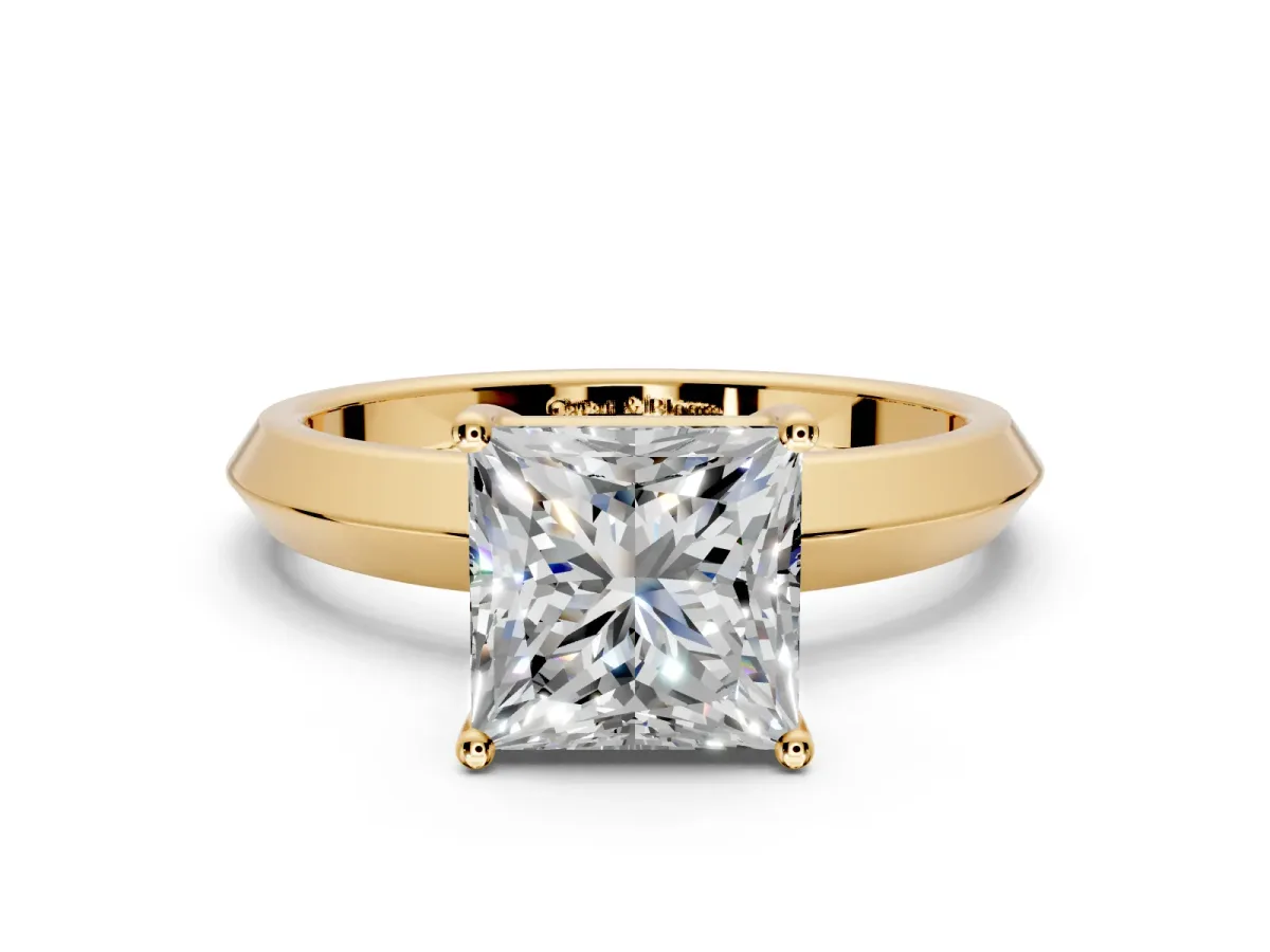 Solitaire Engagement Ring Setting for Princess Cut Center with Wide Knife Ridge Band and Prong Head in Yellow Gold
