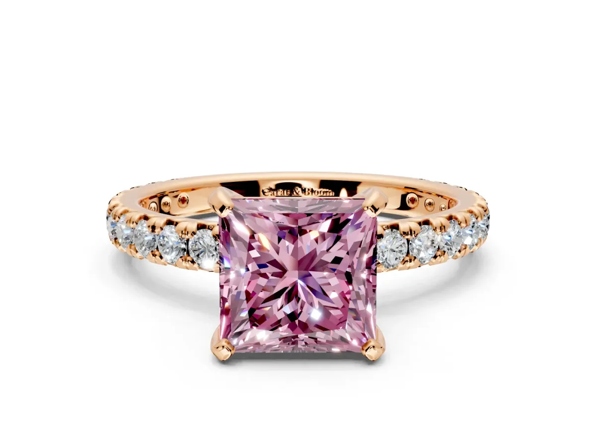 Solitaire Engagement Ring Setting for Fancy Pink Princess Cut Center with Shared-Prong Accents and Prong Head in Rose Gold