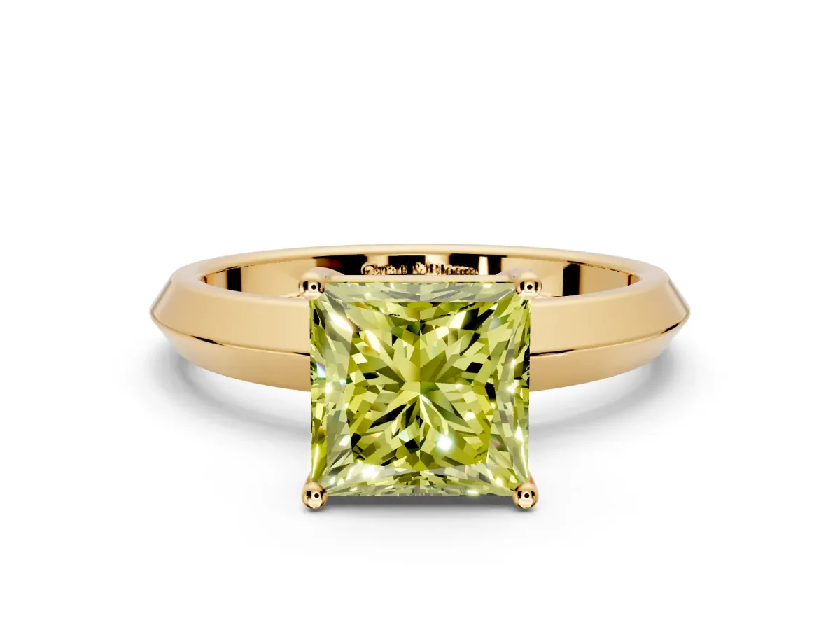 Solitaire Engagement Ring Setting for Fancy Yellow Princess Cut Center with Wide Knife Ridge Band and Prong Head in Yellow Gold