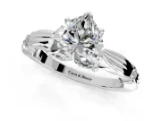 Solitaire Engagement Ring Setting for Heart-Shaped Center with Carved Leaf Shoulders and Prong Head in Platinum