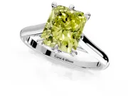 Solitaire Engagement Ring Setting for Fancy Yellow Radiant Cut Center with Cathedral Band and Prong Head in Platinum
