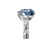 Baguette Engagement Ring Setting for Fancy Blue Heart-Shaped Center with Alternating Bar-Set Band and Prong Head in Platinum