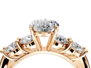 5 Stone Engagement Ring Setting for Oval Center with Graduated Accents and Prong Head in Rose Gold