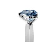 Solitaire Engagement Ring Setting for Fancy Blue Heart-Shaped Center with Wide Knife Ridge Band and Prong Head in Platinum