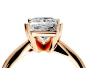 Solitaire Engagement Ring Setting for Princess Cut Center with Knife Ridge Band and Claw Prong Head in Rose Gold