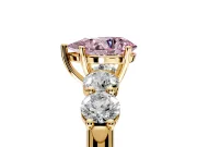 5 Stone Engagement Ring Setting for Fancy Pink Pear-Shaped Center with Graduated Accents and Prong Head in Yellow Gold