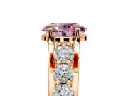Solitaire Engagement Ring Setting for Fancy Pink Oval Center with Graduated Shared Prongs and Prong Head in Rose Gold
