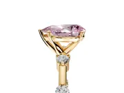 Solitaire Engagement Ring Setting for Fancy Pink Pear-Shaped Center with Bezel Station Band and Prong Head in Yellow Gold