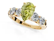 5 Stone Engagement Ring Setting for Fancy Yellow Pear-Shaped Center with Graduated Accents and Prong Head in Yellow Gold