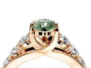 Solitaire Engagement Ring Setting for Fancy Green Pear-Shaped Center with Graduated Shared Prongs and Prong Head in Rose Gold