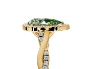 Halo Engagement Ring Setting for Fancy Green Pear-Shaped Center with Twist Band and Prong Head in Yellow Gold