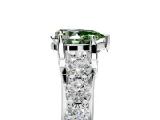 Solitaire Engagement Ring Setting for Fancy Green Pear-Shaped Center with Graduated Shared Prongs and Prong Head in Platinum