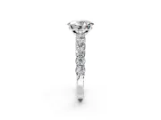 Shared-Prong Engagement Ring Setting for Oval Center with Graduated Accents and Prong Head in Platinum