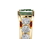 Solitaire Engagement Ring Setting for Fancy Green Princess Cut Center with Graduated Shared Prongs and Prong Head in Yellow Gold