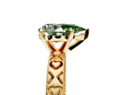 Solitaire Engagement Ring Setting for Fancy Green Pear-Shaped Center with XO Engraved Band and Prong Head in Yellow Gold