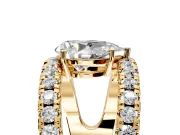 Solitaire Engagement Ring Setting for Pear-Shaped Center with Wide-Open Split Shank and Prong Head in Yellow Gold
