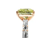 Baguette Engagement Ring Setting for Fancy Yellow Radiant Cut Center with Alternating Bar-Set Band and Prong Head in Rose Gold