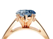 Solitaire Engagement Ring Setting for Fancy Blue Heart-Shaped Center with Tapered Split Shoulders and Prong Head in Rose Gold