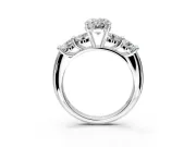 5 Stone Engagement Ring Setting for Oval Center with Graduated Accents and Prong Head in Platinum