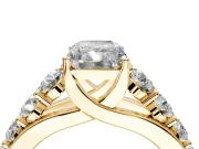 Solitaire Engagement Ring Setting for Radiant Cut Center with Graduated Shared Prongs and Prong Head in Yellow Gold
