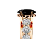 Solitaire Engagement Ring Setting for Fancy Black Oval Center with Graduated Shared Prongs and Prong Head in Rose Gold