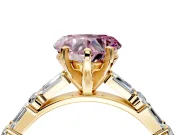 Baguette Engagement Ring Setting for Fancy Pink Heart-Shaped Center with Alternating Bar-Set Band and Prong Head in Yellow Gold