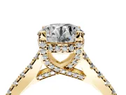 Solitaire Engagement Ring Setting for Round Cut Center with Widening Pave Band and Claw Prong Head in Yellow Gold