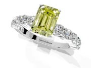 Shared-Prong Engagement Ring Setting for Fancy Yellow Emerald Cut Center with Graduated Accents and Prong Head in White Gold