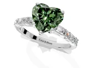 Baguette Engagement Ring Setting for Fancy Green Heart-Shaped Center with Alternating Bar-Set Band and Prong Head in Platinum