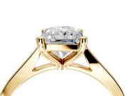 Solitaire Engagement Ring Setting for Radiant Cut Center with Tapered Shoulders and Prong Head in Yellow Gold