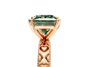 Solitaire Engagement Ring Setting for Fancy Green Princess Cut Center with XO Engraved Band and Prong Head in Rose Gold