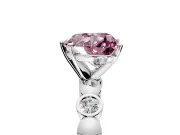 Solitaire Engagement Ring Setting for Fancy Pink Heart-Shaped Center with Beaded Bezel Station Band and Prong Head in Platinum
