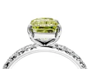 Solitaire Engagement Ring Setting for Fancy Yellow Radiant Cut Center with Shared-Prong Accents and Prong Head in Platinum