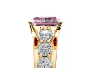 Solitaire Engagement Ring Setting for Fancy Pink Radiant Cut Center with Graduated Shared Prongs and Prong Head in Yellow Gold