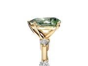 Solitaire Engagement Ring Setting for Fancy Green Pear-Shaped Center with Bezel Station Band and Prong Head in Yellow Gold