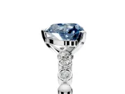 Solitaire Engagement Ring Setting for Fancy Blue Heart-Shaped Center with Bezel-Dot Beaded Band and Prong Head in Platinum