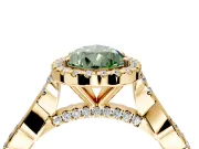 Halo Engagement Ring Setting for Fancy Green Pear-Shaped Center with Twist Band and Prong Head in Yellow Gold