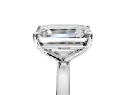 Oval and Emerald Cut Lab-Grown Diamond Toi et Moi Engagement Ring with Prong-Set Stones in Platinum