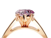 Solitaire Engagement Ring Setting for Fancy Pink Heart-Shaped Center with Tapered Split Shoulders and Prong Head in Rose Gold