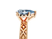 Solitaire Engagement Ring Setting for Fancy Blue Pear-Shaped Center with Milgrain X Pattern Band and Prong Head in Rose Gold