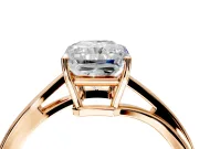 Solitaire Engagement Ring Setting for Radiant Cut Center with Plain Bypass Twist Band and Prong Head in Rose Gold