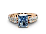 Solitaire Engagement Ring Setting for Fancy Blue Radiant Cut Center with Graduated Shared Prongs and Prong Head in Rose Gold