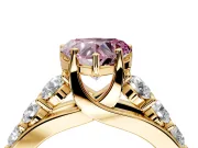 Solitaire Engagement Ring Setting for Fancy Pink Heart-Shaped Center with Graduated Shared Prongs and Prong Head in Yellow Gold