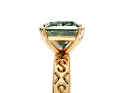 Solitaire Engagement Ring Setting for Fancy Green Princess Cut Center with Scrollwork Band and Prong Head in Yellow Gold