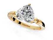 Solitaire Engagement Ring Setting for Heart-Shaped Center with Beaded Shoulders and Prong Head in Yellow Gold
