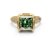 Solitaire Engagement Ring Setting for Fancy Green Princess Cut Center with Accented Split Shank and Prong Head in Yellow Gold
