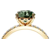 Solitaire Engagement Ring Setting for Fancy Green Round Cut Center with Round Cut Pave Band and Prong Head in Yellow Gold
